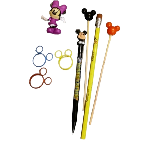 Disney Mickey Mouse LOT: Mug, Bag, Pencils, Paper Clips, Magazines & Coa… - Picture 5 of 15
